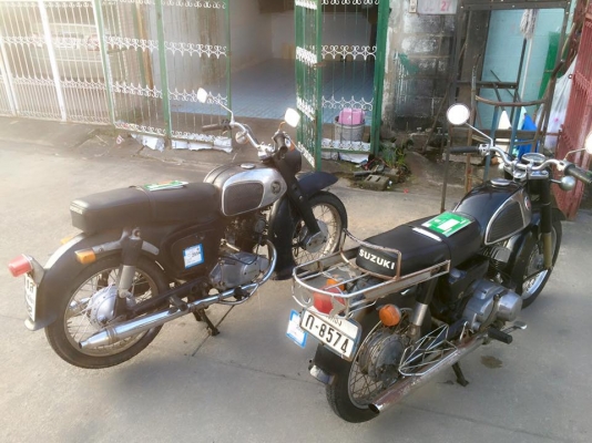 ขายเหมา c92 k 125m2   เครื่องดีขี่ได้ปกติ สภาพครบตามรูป ขี่ใช้งานได้ มีทะเบียนโอน ทั้งคู่ รายละเอียด โทรคุยได้ครับ ขาย 69000