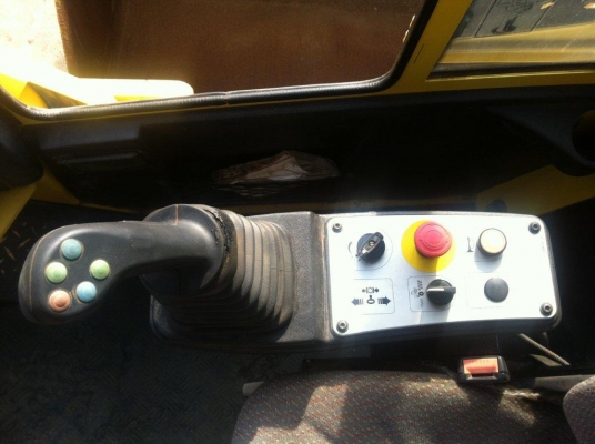 BOMAG BW219DH-4 ปี2006 2,507ชม.Made in เยอรมัน 19-20ตัน ครับ