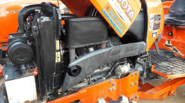 ขายคูโบต้าL4708พร้อมดันหน้าสภาพเดิมๆคับ ราคาเบาๆ365,000บาท