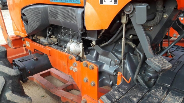 ขายคูโบต้าL4708พร้อมดันหน้าสภาพเดิมๆคับ ราคาเบาๆ365,000บาท