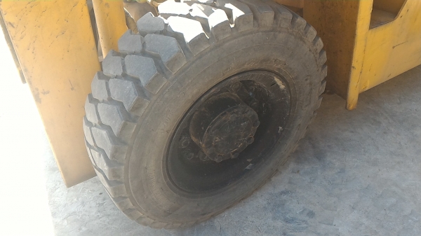 ขาย FORKLIFT KOMATSU 20-7 เก่านอก ขาย FORKLIFT KOMATSU 20-7 เก่านอก