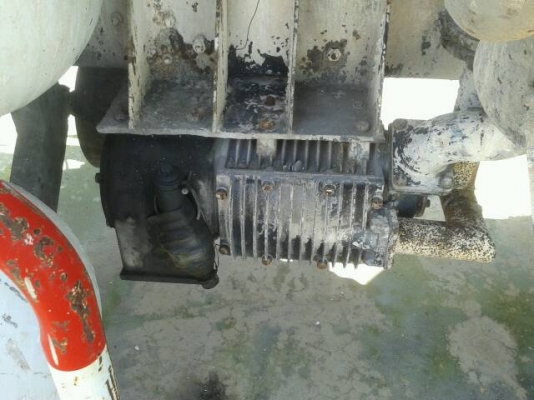 ขาย10ล้อ เพลาเดียว พร้อมเต้าปูน