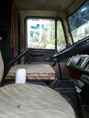 รถบรรทุก 10 ล้อ 1 เพลาISUZU เครื่อง 175  แรง เบรคทิฟฟี่ พวงมาลัยเพาเวอร์ ช่วงล่างใหญ่ พร้อมเครื่องเสียงชุดใหญ่ ราคา 550,000 บ.รถอยู่สระบุรี