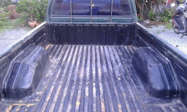 ขาย ISUZU  SPARK EX   ปี 1992  เครื่องดี เเชสซี  ช่วงล่างดี  สีได้  ไม่ผุ ยางยังดี ภายในไม่โทรม  พร้อมใช้ ภาษีไม่ขาด  เล่มพร้อม  087-6835269