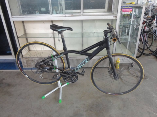 ขาย cannondale ทัวร์ริ่ง เป็นอลูมิเนียม