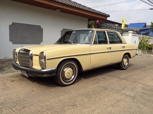 Benz /8 รถท่านเจ้าคุณ