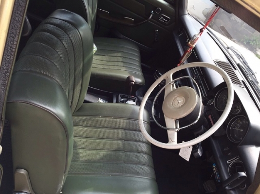 Benz /8 รถท่านเจ้าคุณ