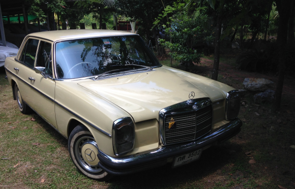 Benz /8 รถท่านเจ้าคุณ