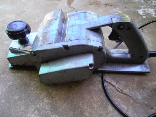 กบไฟฟ้า มากิต้า รุ่น 1600