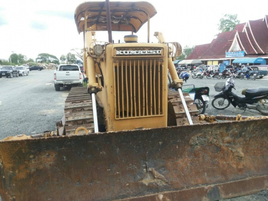 ขายรถแทรคเตอร์ KOMATSU D50A-15 ราคา 280000