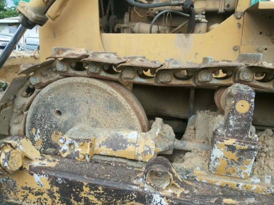 ขายรถแทรคเตอร์ KOMATSU D50A-15 ราคา 280000