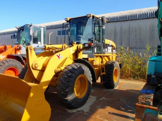 แมวตัก 924G #‎WGX00923 ใช้งาน 8323hr ปี 2005yr รถอยู่ต่างประเทศนะคะ สนใจสั่งนำเข้า ติดต่อ ใหม่ 061-4194022 แมวตัก 924G #‎WGX00923 ใช้งาน 8323hr ปี 2005yr รถอยู่ต่างประเทศนะคะ สนใจสั่งนำเข้า ติดต่อ ใหม่ 061-4194022