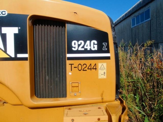 แมวตัก 924G #‎WGX00923 ใช้งาน 8323hr ปี 2005yr รถอยู่ต่างประเทศนะคะ สนใจสั่งนำเข้า ติดต่อ ใหม่ 061-4194022 แมวตัก 924G #‎WGX00923 ใช้งาน 8323hr ปี 2005yr รถอยู่ต่างประเทศนะคะ สนใจสั่งนำเข้า ติดต่อ ใหม่ 061-4194022