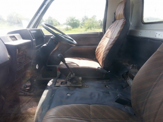 ขายรถโม่ปูน3คิว เครื่อง195แรง โม่ตรงจากนอก สภาพพร้อมใช้งาน สนใจโทร 090-8588220คุณนะ 093-3258446คุณบิว หรือเข้าดูสินค้าอื่นๆได้ที่ www.truck.in.th/498 หรือเพจFacebook ณรงค์ ซื้อขายรถมือสอง (เว็บไซต์ส่วนตัว) หรือFacebook ตลาดรถมือสอง คุณนะ