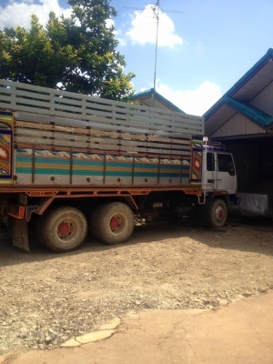 ขายดั้ม2เพลา MITSUBISHI FN527M-TF6527 โลฮาย10สปีด สภาพพร้อมใช้งาน เอกสารพร้อมโอน สนใจโทร 090-8588220คุณนะ 093-3258446คุณบิว หรือเข้าดูสินค้าอื่นๆได้ที่ www.truck.in.th/498 หรือเพจFacebook ณรงค์ ซื้อขายรถมือสอง (เว็บไซต์ส่วนตัว) หรือFacebook ตลาดรถมือสอง ค