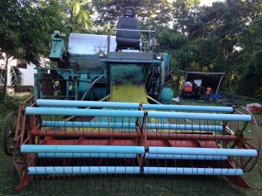 ขายรถเกี่ยวบางไทร กระสอบ พร้อมใช้