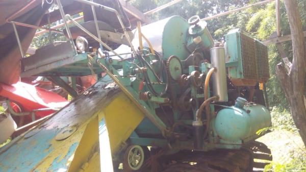 ขายรถเกี่ยวบางไทร กระสอบ พร้อมใช้