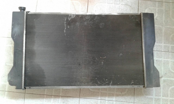 ขายหม้อน้ำใช้แล้ว Toyota Altis 1.6 ปี 10 ไม่รั่ว ไม่ซึม แต่มีรอยหักที่ข้อต่อไปหม้อพักหัก ติดกาวซีเมนต์เหล็กแล้ว