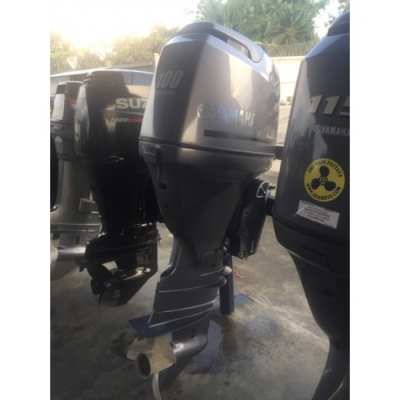 ขายเครื่องเรือเร็ว Yamaha 100แรงม้า 4จังหวะ 4สูบ มือสองจากญีปุ่น