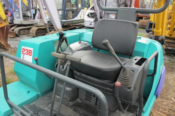 ขายรถแมคโครเล็ก Komatsu pc45-1