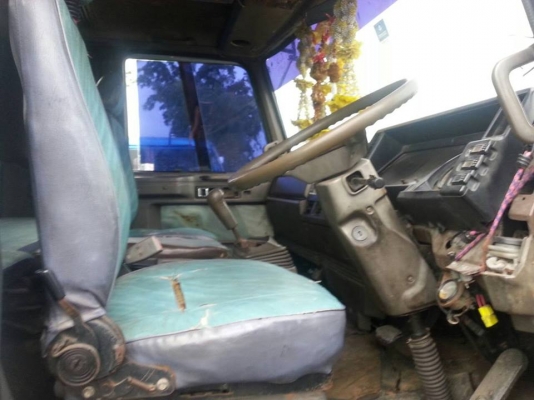 ขาย10ล้อร็อกกี้ พื้นเรียบ เครื่อง210แรง พ.เพาเวอร์ เบรกทิฟฟี่ ภายในสวย แอร์เย็น สภาพพร้อมใช้งาน เอกสารพร้อมโอน จัดไฟแนนซ์ได้40-41 สนใจโทร 090-8588220คุณนะ 093-3258446คุณบิว หรือเข้าดูสินค้าอื่นๆได้ที่ www.truck.in.th/498 หรือเพจFacebook ณรงค์ ซื้อขายรถมือ