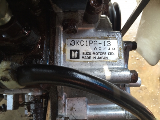 ขายเครื่องอิซูซุ(isuzu)เก่าญี่ปุ่น 3สูบรุ่น3KC1 สำหรับใส่แบ็คโฮpc20สภาพสวยมากๆ