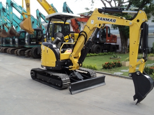 ยันม่า สินค้าใหม่ รถประกอบนอกทั้งคัน นำเข้ามาจากญี่ปุ่น ขนาด 3.0 ตัน หลังคา สนใจติดต่อ ใหม่ 061-4194022