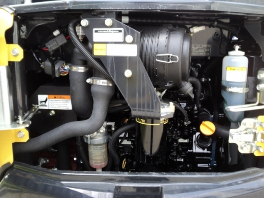 ยันม่า สินค้าใหม่ รถประกอบนอกทั้งคัน นำเข้ามาจากญี่ปุ่น ขนาด 3.0 ตัน หลังคา สนใจติดต่อ ใหม่ 061-4194022