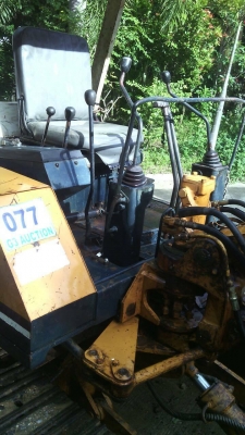 ขายรถแบคโฮ pc 20 รุ่น 5 โทร 081-8857576
