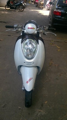 ขายลูกเดียว scoopy i หัวฉีด ปี2553 รถบ้านๆ มีเล่มเอกสารครบ