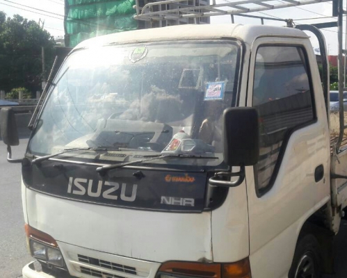 ขายราคา 215,000บ สี่ล้อ อีซูซุ NKR 88 ปี46 ป้ายเล็กไม่ติดเวลา พร้อมใช้ ทะเบียนภาษีไม่ขาดพร้อมโอน