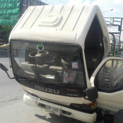 ขายราคา 215,000บ สี่ล้อ อีซูซุ NKR 88 ปี46 ป้ายเล็กไม่ติดเวลา พร้อมใช้ ทะเบียนภาษีไม่ขาดพร้อมโอน