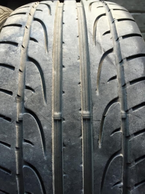 ขายยาง DUNLOP SP SPORTMAXX 235-45-17 ปี09 ไม่มีปะ คู่ละ 1,200 บาท ‪