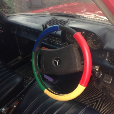 ขาย BenZ w115 สภาพพร้อมใช้