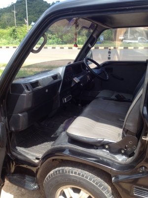 ขาย รถตู้ nissan urvan ปี 93 ขาย รถตู้ nissan urvan ปี 93