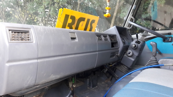 ขาย HINO FC2W เครื่องดีครัซซีสวยมีแอร์ดั้มสวย