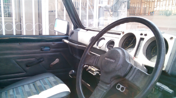 ขายซูซูกิ คาริเบี้ยนยกสูงทะเบียนครบ 68,000