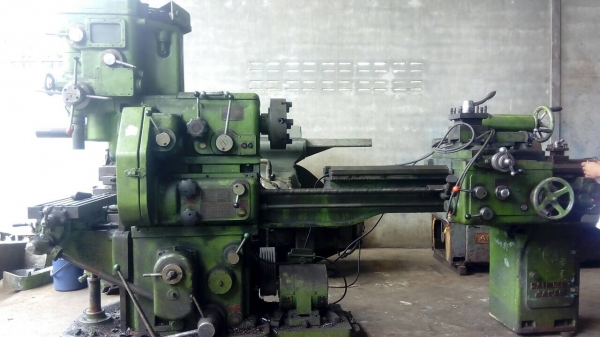 ขายเครื่องกลึงอเนกประสงค์เจาะได้ไสได้กลึงได้ปาดหน้าได้ในเครื่องเดียวของญี่ปุ่น