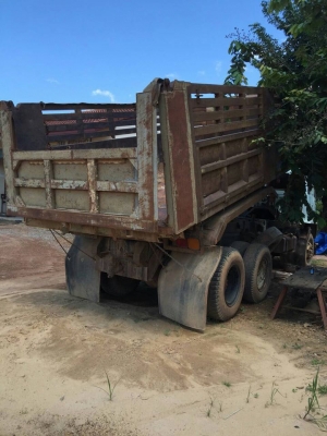 ขายรถสิบล้อ ร็อคกี้ 240 fxz