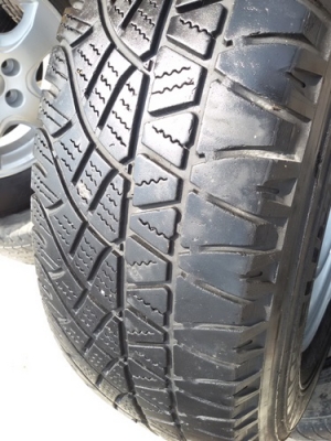 ขายล้อกะทะ15 6รู ยาง225/70/15  4 ล้อ 4000