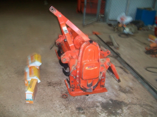 ขายโรตารี่ตราช้าง  RX85Bใส่รถไถ 24เรง