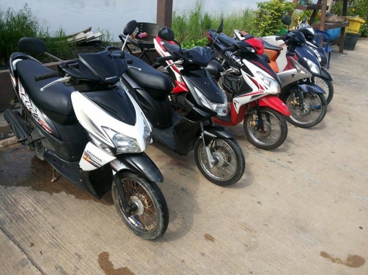 ขาย 9500ถึง10500 เอกสารพร้อมชุดโอน งดต่อ รถอยู่บางใหญ่ นนทบุรี สนใจโทร 084-3545593