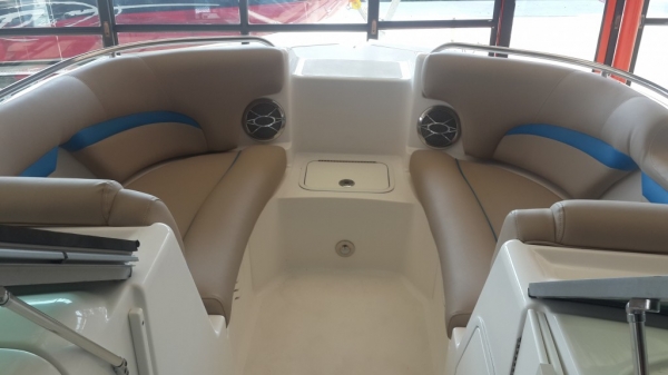 2015 Hurricane 2000 SunDeck (เรือใหม่ป้ายแดง) 2015 Hurricane 2000 SunDeck (เรือใหม่ป้ายแดง)