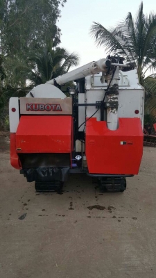 ขายรถเกี่ยวข้าว DC-70G สภาพนางฟ้า พร้อมลุยงานคับ