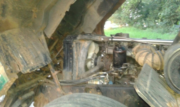 ขายราคา 690,000บ สิบล้อ มิตซู ไอ้หลง FN527 TF-052&times;&times;&times;220 ดั้ม 2เพา สภาพดีสวยบางเดิมพร้อมใช้ ทะเบียนพร้อมโอน