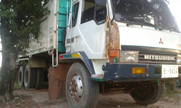 ขายราคา 690,000บ สิบล้อ มิตซู ไอ้หลง FN527 TF-052&times;&times;&times;220 ดั้ม 2เพา สภาพดีสวยบางเดิมพร้อมใช้ ทะเบียนพร้อมโอน