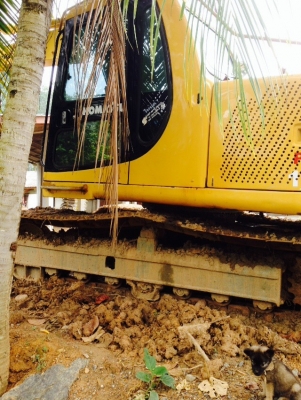 ขายรถแบคโฮ KOMATSU PC120-6 เอกสารอินวอย ระบบไฟเต็ม ราคา 1050000