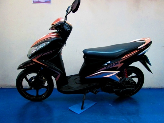 MIO 125 i สีดำน้ำตาล อมตะ ลาย GTX ตัวท๊อป ล้อแมกซ์แท้ขอบน้ำตาล รถเดือน มิ ย. ปี 56 ไมล์ 5 พันโล แถม 3 รายการ 28900 MIO 125 i สีดำน้ำตาล อมตะ ลาย GTX ตัวท๊อป ล้อแมกซ์แท้ขอบน้ำตาล รถเดือน มิ ย. ปี 56 ไมล์ 5 พันโล แถม 3 รายการ 28900