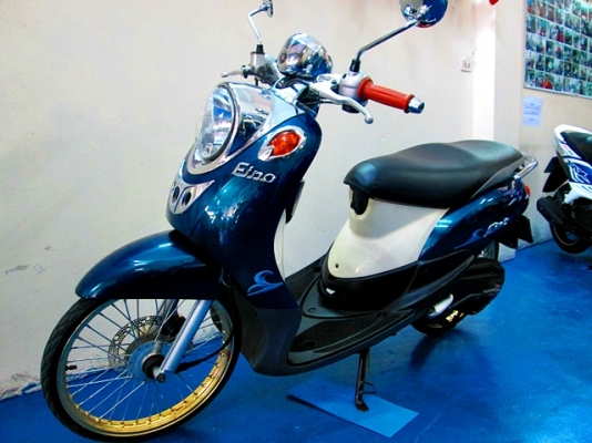 Fino ลายคลาสสิค สีน้ำเงิน เครื่องดี แต่งสวย รถเดือน พฤศจิกายน ปี 52 ไมล์ 12xxx โล แถม 3 รายการ 22900 Fino ลายคลาสสิค สีน้ำเงิน เครื่องดี แต่งสวย รถเดือน พฤศจิกายน ปี 52 ไมล์ 12xxx โล แถม 3 รายการ 22900