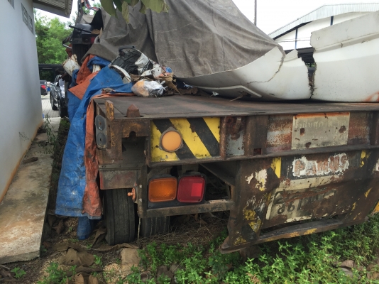 หางพื้นเรียบ 12 ม.ปี2540 ของPANUS หาง2คาน สภาพดี คัสซีสวย พื้นเรียบสวย..